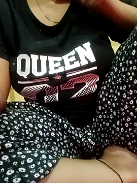 Snapshot of Im_Cute chatting on January 19, 2025, 6:32 pm Im Cute online show from January 19, 2025, 6:32 pm