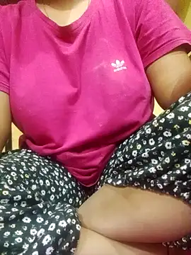 Snapshot of Im_Cute chatting on January 26, 2025, 6:27 pm Im Cute online show from January 26, 2025, 6:27 pm