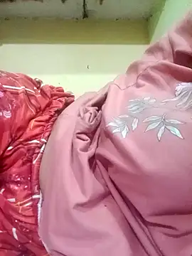 Snapshot of Im_Cute chatting on February 16, 2025, 10:21 pm Im Cute online show from February 16, 2025, 10:21 pm