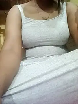 Snapshot of Im_Cute chatting on February 26, 2025, 11:04 pm Im Cute online show from February 26, 2025, 11:04 pm