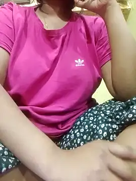 Snapshot of Im_Cute chatting on February 27, 2025, 10:09 pm Im Cute online show from February 27, 2025, 10:09 pm