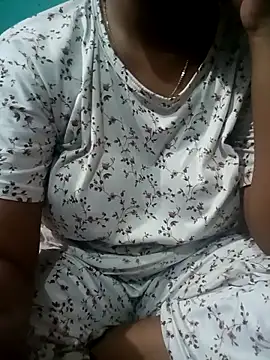 Snapshot of Im_Cute chatting on September 13, 2025, 7:13 pm Im Cute online show from September 13, 2025, 7:13 pm