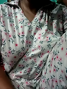 Snapshot of Im_Cute chatting on September 29, 2025, 8:02 pm Im Cute online show from September 29, 2025, 8:02 pm