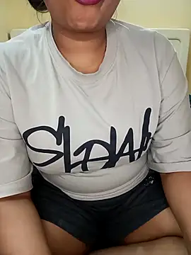 Im Cute online show from February 2, 2026, 11:42 am