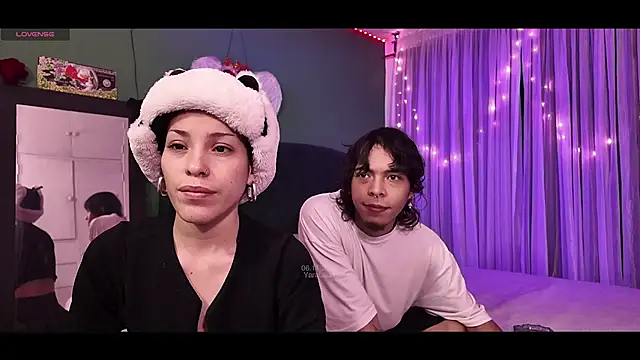 Snapshot of KokoAndRin chatting on November 6, 2025, 7:09 am KokoAndRin online show from November 6, 2025, 7:09 am