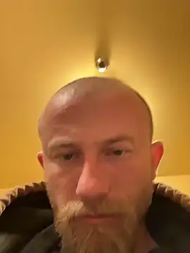 BIGWHITECOCKDOC36 online show from January 18, 2025, 1:08 am