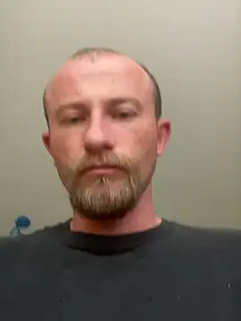 BIGWHITECOCKDOC36 online show from February 19, 2025, 10:20 pm