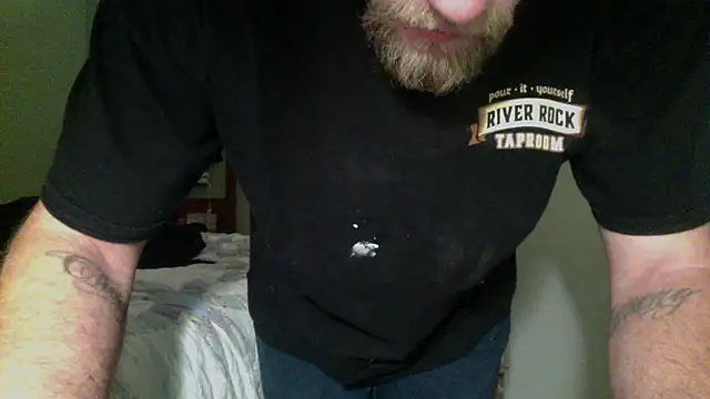 BIGWHITECOCKDOC36 online show from March 19, 2025, 2:37 am
