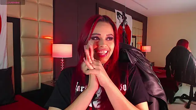 EvaaFoxxy1 online show from February 18, 2025, 11:55 am