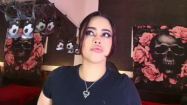 EvaaFoxxy1 online show from July 1, 2026, 11:56 am