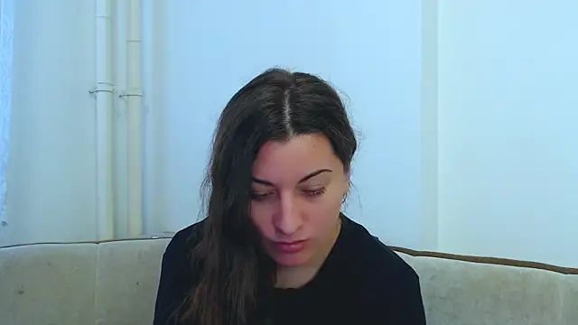 Helen Adams  online show from March 5, 2025, 8:21 am