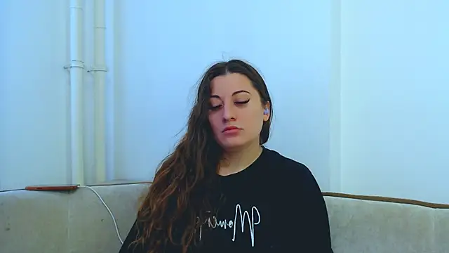 Helen Adams  online show from March 14, 2025, 7:37 am