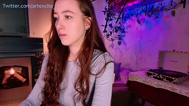 artexcite online show from March 3, 2025, 5:20 am