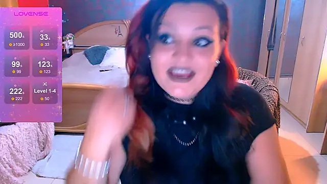 Snapshot of Ariellefoxy chatting on October 16, 2025, 7:04 pm Ariellefoxy online show from October 16, 2025, 7:04 pm