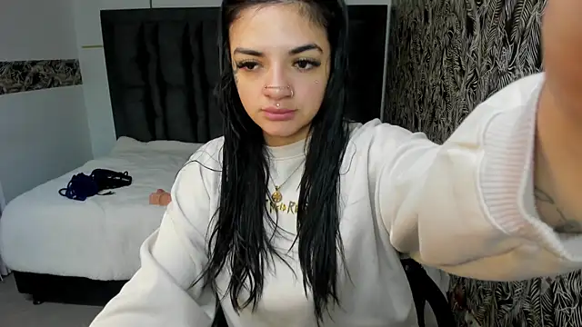 Anhell7 x online show from October 25, 2025, 7:30 pm