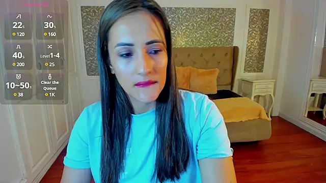 KimWessel  online show from December 5, 2024, 7:49 pm