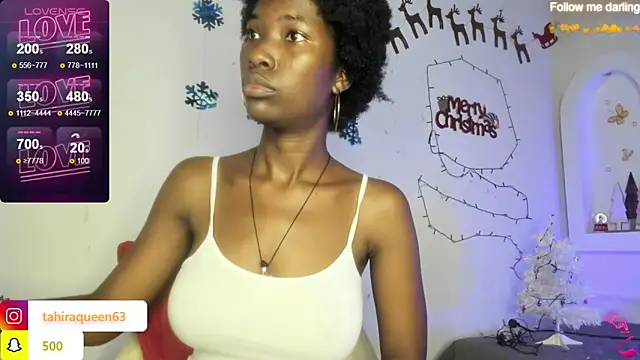 Snapshot of Tahira_21_ chatting on January 4, 2025, 7:13 pm Tahira 21  online show from January 4, 2025, 7:13 pm
