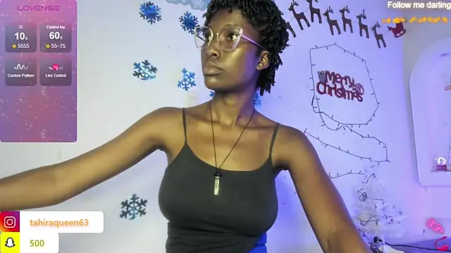 Snapshot of Tahira_21_ chatting on January 8, 2025, 7:34 pm Tahira 21  online show from January 8, 2025, 7:34 pm
