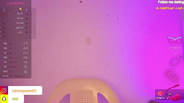 Snapshot of Tahira_21_ chatting on January 22, 2025, 7:34 pm Tahira 21  online show from January 22, 2025, 7:34 pm