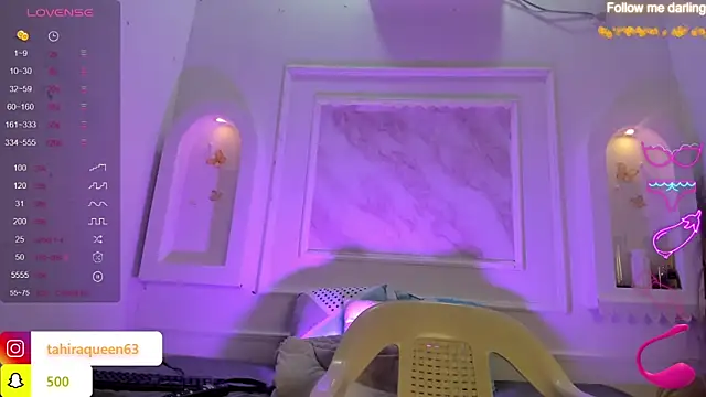 Snapshot of Tahira_21_ chatting on January 25, 2025, 12:47 pm Tahira 21  online show from January 25, 2025, 12:47 pm