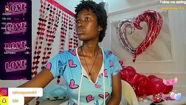 Snapshot of Tahira_21_ chatting on February 12, 2025, 6:40 pm Tahira 21  online show from February 12, 2025, 6:40 pm