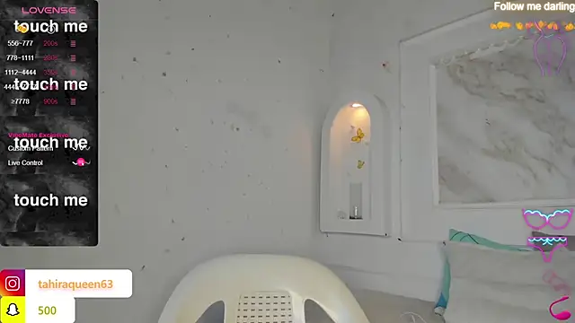 Snapshot of Tahira_21_ chatting on March 5, 2025, 7:38 pm Tahira 21  online show from March 5, 2025, 7:38 pm
