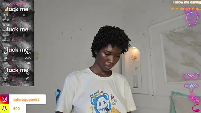 Snapshot of Tahira_21_ chatting on March 10, 2025, 7:40 pm Tahira 21  online show from March 10, 2025, 7:40 pm