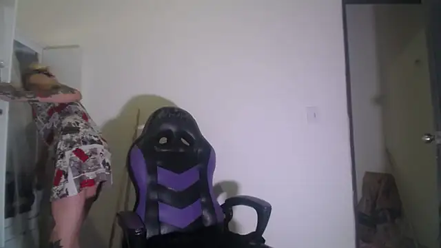 Snapshot of barbara_anal_squirt_ chatting on October 14, 2025, 8:20 pm barbara anal squirt  online show from October 14, 2025, 8:20 pm