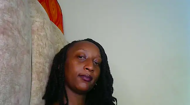 CarlaBeckky online show from February 9, 2025, 3:12 pm