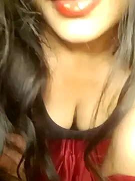shuhana  online show from December 2, 2024, 2:42 am
