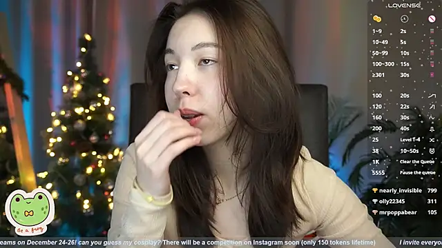 Sarah Son online show from December 15, 2024, 11:45 am