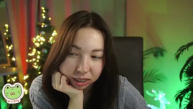 Sarah Son online show from December 31, 2024, 11:31 am