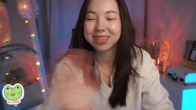 Sarah Son online show from February 26, 2025, 5:31 am