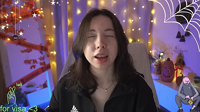 Sarah Son online show from October 30, 2025, 5:53 am