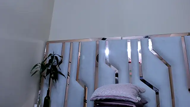 TifanyChill online show from January 9, 2025, 2:54 am