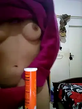Snapshot of altinya chatting on February 16, 2025, 10:32 pm altinya online show from February 16, 2025, 10:32 pm