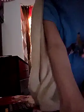 Snapshot of altinya chatting on March 17, 2026, 11:24 am altinya online show from March 17, 2026, 11:24 am