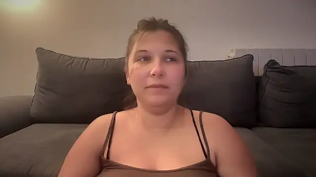 minette-sexy online show from November 15, 2025, 5:09 pm