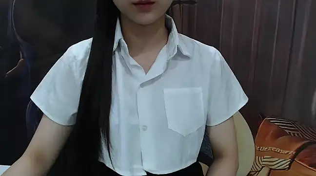 Snapshot of KaleAnisa chatting on January 25, 2025, 4:23 am KaleAnisa online show from January 25, 2025, 4:23 am