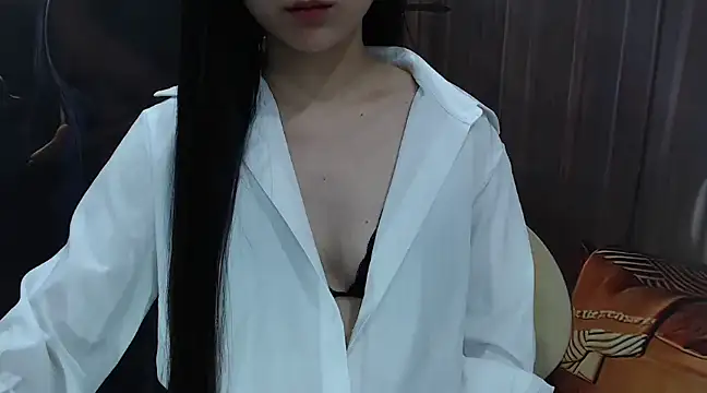 Snapshot of KaleAnisa chatting on February 14, 2025, 10:38 am KaleAnisa online show from February 14, 2025, 10:38 am