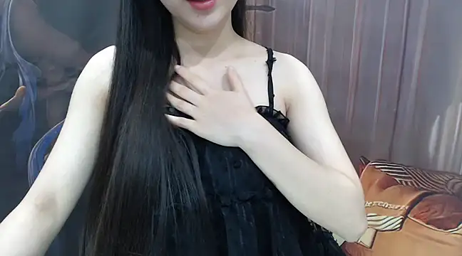 Snapshot of KaleAnisa chatting on February 26, 2025, 4:25 am KaleAnisa online show from February 26, 2025, 4:25 am