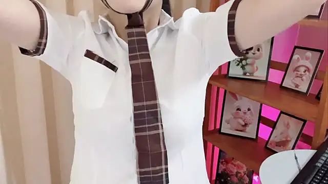 Snapshot of KaleAnisa chatting on March 13, 2026, 1:23 am KaleAnisa online show from March 13, 2026, 1:23 am