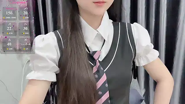 KaleAnisa online show from June 26, 2026, 1:21 am