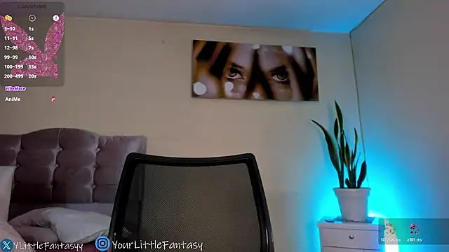lauvelez   online show from July 28, 2026, 4:39 pm