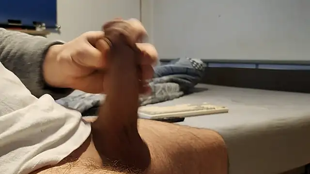 Snapshot of Alphapimmelchen chatting on January 18, 2025, 3:20 am Alphapimmelchen online show from January 18, 2025, 3:20 am