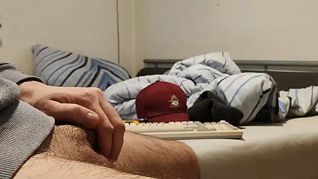 Snapshot of Alphapimmelchen chatting on January 22, 2025, 2:56 pm Alphapimmelchen online show from January 22, 2025, 2:56 pm