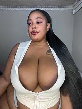 Katamia25 online show from January 18, 2025, 4:04 am