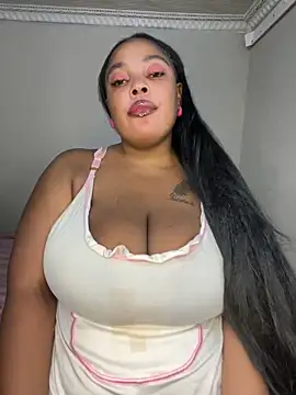 Katamia25 online show from January 18, 2025, 8:19 pm