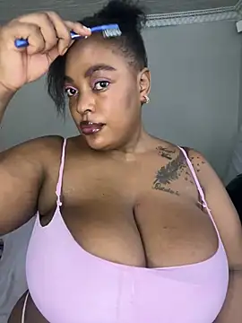 Katamia25 online show from February 28, 2025, 1:58 am