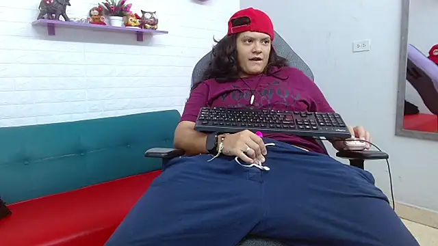 snowflake xxx online show from December 3, 2024, 12:59 pm